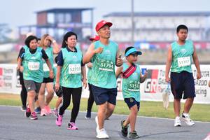 BIB: 51181, 51794, 53285, 52733, 51513
                            <button type="button" onclick="openModal(12254370)" class="btn btn-primary btn-sm float-right btn-popup" data-toggle="modal" data-target=".modal-high-quality">
                        <i class="fas fa-shopping-cart"></i> Add to Cart
                    </button>
                                            <button type="button" onclick="isThisMe(12254370, true)" class="btn btn-success btn-sm float-right btn-popup btn-isme hidden" data-toggle="tooltip" data-placement="bottom" title="นี่คือรูปของคุณใช่ไหม คลิกที่นี่เพื่อเอาเข้าอัลบั้ม">
                        <i class="fas fa-plus"></i> Add to album
                    </button>
                    <button type="button" onclick="isThisMe(12254370, false)" class="btn btn-warning btn-sm float-right btn-popup btn-isnotme hidden">
                        <i class="fas fa-ban"></i> Remove from album
                    </button>