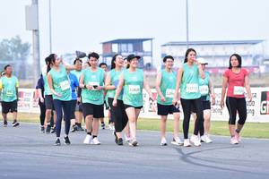 BIB: 527, 52820, 53172, 2738, 524, 5295
                            <button type="button" onclick="openModal(12318419)" class="btn btn-primary btn-sm float-right btn-popup" data-toggle="modal" data-target=".modal-high-quality">
                        <i class="fas fa-shopping-cart"></i> Add to Cart
                    </button>
                                            <button type="button" onclick="isThisMe(12318419, true)" class="btn btn-success btn-sm float-right btn-popup btn-isme hidden" data-toggle="tooltip" data-placement="bottom" title="นี่คือรูปของคุณใช่ไหม คลิกที่นี่เพื่อเอาเข้าอัลบั้ม">
                        <i class="fas fa-plus"></i> Add to album
                    </button>
                    <button type="button" onclick="isThisMe(12318419, false)" class="btn btn-warning btn-sm float-right btn-popup btn-isnotme hidden">
                        <i class="fas fa-ban"></i> Remove from album
                    </button>