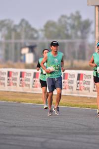 BIB: 1701
                            <button type="button" onclick="openModal(10556543)" class="btn btn-primary btn-sm float-right btn-popup" data-toggle="modal" data-target=".modal-high-quality">
                        <i class="fas fa-shopping-cart"></i> Add to Cart
                    </button>
                                            <button type="button" onclick="isThisMe(10556543, true)" class="btn btn-success btn-sm float-right btn-popup btn-isme hidden" data-toggle="tooltip" data-placement="bottom" title="นี่คือรูปของคุณใช่ไหม คลิกที่นี่เพื่อเอาเข้าอัลบั้ม">
                        <i class="fas fa-plus"></i> Add to album
                    </button>
                    <button type="button" onclick="isThisMe(10556543, false)" class="btn btn-warning btn-sm float-right btn-popup btn-isnotme hidden">
                        <i class="fas fa-ban"></i> Remove from album
                    </button>