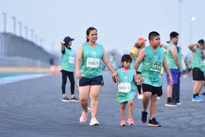 BIB: 5018, 50877, 50511
                            <button type="button" onclick="openModal(12309634)" class="btn btn-primary btn-sm float-right btn-popup" data-toggle="modal" data-target=".modal-high-quality">
                        <i class="fas fa-shopping-cart"></i> Add to Cart
                    </button>
                                            <button type="button" onclick="isThisMe(12309634, true)" class="btn btn-success btn-sm float-right btn-popup btn-isme hidden" data-toggle="tooltip" data-placement="bottom" title="นี่คือรูปของคุณใช่ไหม คลิกที่นี่เพื่อเอาเข้าอัลบั้ม">
                        <i class="fas fa-plus"></i> Add to album
                    </button>
                    <button type="button" onclick="isThisMe(12309634, false)" class="btn btn-warning btn-sm float-right btn-popup btn-isnotme hidden">
                        <i class="fas fa-ban"></i> Remove from album
                    </button>