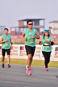 BIB: 1761, 177
                            <button type="button" onclick="openModal(10550967)" class="btn btn-primary btn-sm float-right btn-popup" data-toggle="modal" data-target=".modal-high-quality">
                        <i class="fas fa-shopping-cart"></i> Add to Cart
                    </button>
                                            <button type="button" onclick="isThisMe(10550967, true)" class="btn btn-success btn-sm float-right btn-popup btn-isme hidden" data-toggle="tooltip" data-placement="bottom" title="นี่คือรูปของคุณใช่ไหม คลิกที่นี่เพื่อเอาเข้าอัลบั้ม">
                        <i class="fas fa-plus"></i> Add to album
                    </button>
                    <button type="button" onclick="isThisMe(10550967, false)" class="btn btn-warning btn-sm float-right btn-popup btn-isnotme hidden">
                        <i class="fas fa-ban"></i> Remove from album
                    </button>