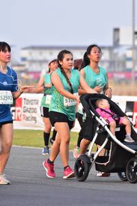 BIB: 500, 52592
                            <button type="button" onclick="openModal(12099273)" class="btn btn-primary btn-sm float-right btn-popup" data-toggle="modal" data-target=".modal-high-quality">
                        <i class="fas fa-shopping-cart"></i> Add to Cart
                    </button>
                                            <button type="button" onclick="isThisMe(12099273, true)" class="btn btn-success btn-sm float-right btn-popup btn-isme hidden" data-toggle="tooltip" data-placement="bottom" title="นี่คือรูปของคุณใช่ไหม คลิกที่นี่เพื่อเอาเข้าอัลบั้ม">
                        <i class="fas fa-plus"></i> Add to album
                    </button>
                    <button type="button" onclick="isThisMe(12099273, false)" class="btn btn-warning btn-sm float-right btn-popup btn-isnotme hidden">
                        <i class="fas fa-ban"></i> Remove from album
                    </button>