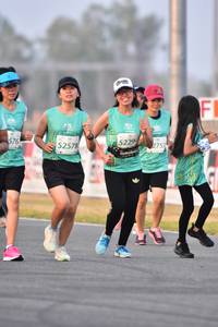 BIB: 576, 5229, 52578, 2757
                            <button type="button" onclick="openModal(12073834)" class="btn btn-primary btn-sm float-right btn-popup" data-toggle="modal" data-target=".modal-high-quality">
                        <i class="fas fa-shopping-cart"></i> Add to Cart
                    </button>
                                            <button type="button" onclick="isThisMe(12073834, true)" class="btn btn-success btn-sm float-right btn-popup btn-isme hidden" data-toggle="tooltip" data-placement="bottom" title="นี่คือรูปของคุณใช่ไหม คลิกที่นี่เพื่อเอาเข้าอัลบั้ม">
                        <i class="fas fa-plus"></i> Add to album
                    </button>
                    <button type="button" onclick="isThisMe(12073834, false)" class="btn btn-warning btn-sm float-right btn-popup btn-isnotme hidden">
                        <i class="fas fa-ban"></i> Remove from album
                    </button>