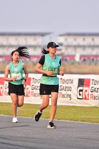 BIB: 0017
                            <button type="button" onclick="openModal(10551330)" class="btn btn-primary btn-sm float-right btn-popup" data-toggle="modal" data-target=".modal-high-quality">
                        <i class="fas fa-shopping-cart"></i> Add to Cart
                    </button>
                                            <button type="button" onclick="isThisMe(10551330, true)" class="btn btn-success btn-sm float-right btn-popup btn-isme hidden" data-toggle="tooltip" data-placement="bottom" title="นี่คือรูปของคุณใช่ไหม คลิกที่นี่เพื่อเอาเข้าอัลบั้ม">
                        <i class="fas fa-plus"></i> Add to album
                    </button>
                    <button type="button" onclick="isThisMe(10551330, false)" class="btn btn-warning btn-sm float-right btn-popup btn-isnotme hidden">
                        <i class="fas fa-ban"></i> Remove from album
                    </button>