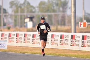 BIB: 52473, 200
                            <button type="button" onclick="openModal(10546504)" class="btn btn-primary btn-sm float-right btn-popup" data-toggle="modal" data-target=".modal-high-quality">
                        <i class="fas fa-shopping-cart"></i> Add to Cart
                    </button>
                                            <button type="button" onclick="isThisMe(10546504, true)" class="btn btn-success btn-sm float-right btn-popup btn-isme hidden" data-toggle="tooltip" data-placement="bottom" title="นี่คือรูปของคุณใช่ไหม คลิกที่นี่เพื่อเอาเข้าอัลบั้ม">
                        <i class="fas fa-plus"></i> Add to album
                    </button>
                    <button type="button" onclick="isThisMe(10546504, false)" class="btn btn-warning btn-sm float-right btn-popup btn-isnotme hidden">
                        <i class="fas fa-ban"></i> Remove from album
                    </button>