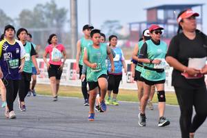 BIB: 121, 50140, 323
                            <button type="button" onclick="openModal(12231050)" class="btn btn-primary btn-sm float-right btn-popup" data-toggle="modal" data-target=".modal-high-quality">
                        <i class="fas fa-shopping-cart"></i> Add to Cart
                    </button>
                                            <button type="button" onclick="isThisMe(12231050, true)" class="btn btn-success btn-sm float-right btn-popup btn-isme hidden" data-toggle="tooltip" data-placement="bottom" title="นี่คือรูปของคุณใช่ไหม คลิกที่นี่เพื่อเอาเข้าอัลบั้ม">
                        <i class="fas fa-plus"></i> Add to album
                    </button>
                    <button type="button" onclick="isThisMe(12231050, false)" class="btn btn-warning btn-sm float-right btn-popup btn-isnotme hidden">
                        <i class="fas fa-ban"></i> Remove from album
                    </button>