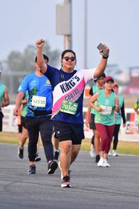 BIB: 52530, 70309, 0717
                            <button type="button" onclick="openModal(12133923)" class="btn btn-primary btn-sm float-right btn-popup" data-toggle="modal" data-target=".modal-high-quality">
                        <i class="fas fa-shopping-cart"></i> Add to Cart
                    </button>
                                            <button type="button" onclick="isThisMe(12133923, true)" class="btn btn-success btn-sm float-right btn-popup btn-isme hidden" data-toggle="tooltip" data-placement="bottom" title="นี่คือรูปของคุณใช่ไหม คลิกที่นี่เพื่อเอาเข้าอัลบั้ม">
                        <i class="fas fa-plus"></i> Add to album
                    </button>
                    <button type="button" onclick="isThisMe(12133923, false)" class="btn btn-warning btn-sm float-right btn-popup btn-isnotme hidden">
                        <i class="fas fa-ban"></i> Remove from album
                    </button>