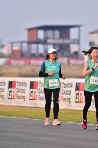 BIB: 5240, 50914, 200
                            <button type="button" onclick="openModal(11988109)" class="btn btn-primary btn-sm float-right btn-popup" data-toggle="modal" data-target=".modal-high-quality">
                        <i class="fas fa-shopping-cart"></i> Add to Cart
                    </button>
                                            <button type="button" onclick="isThisMe(11988109, true)" class="btn btn-success btn-sm float-right btn-popup btn-isme hidden" data-toggle="tooltip" data-placement="bottom" title="นี่คือรูปของคุณใช่ไหม คลิกที่นี่เพื่อเอาเข้าอัลบั้ม">
                        <i class="fas fa-plus"></i> Add to album
                    </button>
                    <button type="button" onclick="isThisMe(11988109, false)" class="btn btn-warning btn-sm float-right btn-popup btn-isnotme hidden">
                        <i class="fas fa-ban"></i> Remove from album
                    </button>