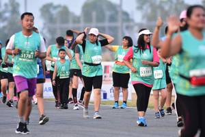 BIB: 1781, 53226, 1619, 53183, 2393
                            <button type="button" onclick="openModal(12233489)" class="btn btn-primary btn-sm float-right btn-popup" data-toggle="modal" data-target=".modal-high-quality">
                        <i class="fas fa-shopping-cart"></i> Add to Cart
                    </button>
                                            <button type="button" onclick="isThisMe(12233489, true)" class="btn btn-success btn-sm float-right btn-popup btn-isme hidden" data-toggle="tooltip" data-placement="bottom" title="นี่คือรูปของคุณใช่ไหม คลิกที่นี่เพื่อเอาเข้าอัลบั้ม">
                        <i class="fas fa-plus"></i> Add to album
                    </button>
                    <button type="button" onclick="isThisMe(12233489, false)" class="btn btn-warning btn-sm float-right btn-popup btn-isnotme hidden">
                        <i class="fas fa-ban"></i> Remove from album
                    </button>