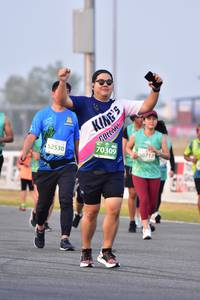 BIB: 70309, 52530, 50717
                            <button type="button" onclick="openModal(12133956)" class="btn btn-primary btn-sm float-right btn-popup" data-toggle="modal" data-target=".modal-high-quality">
                        <i class="fas fa-shopping-cart"></i> Add to Cart
                    </button>
                                            <button type="button" onclick="isThisMe(12133956, true)" class="btn btn-success btn-sm float-right btn-popup btn-isme hidden" data-toggle="tooltip" data-placement="bottom" title="นี่คือรูปของคุณใช่ไหม คลิกที่นี่เพื่อเอาเข้าอัลบั้ม">
                        <i class="fas fa-plus"></i> Add to album
                    </button>
                    <button type="button" onclick="isThisMe(12133956, false)" class="btn btn-warning btn-sm float-right btn-popup btn-isnotme hidden">
                        <i class="fas fa-ban"></i> Remove from album
                    </button>