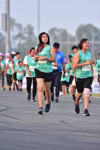 BIB: 0928, 51139
                            <button type="button" onclick="openModal(12128275)" class="btn btn-primary btn-sm float-right btn-popup" data-toggle="modal" data-target=".modal-high-quality">
                        <i class="fas fa-shopping-cart"></i> Add to Cart
                    </button>
                                            <button type="button" onclick="isThisMe(12128275, true)" class="btn btn-success btn-sm float-right btn-popup btn-isme hidden" data-toggle="tooltip" data-placement="bottom" title="นี่คือรูปของคุณใช่ไหม คลิกที่นี่เพื่อเอาเข้าอัลบั้ม">
                        <i class="fas fa-plus"></i> Add to album
                    </button>
                    <button type="button" onclick="isThisMe(12128275, false)" class="btn btn-warning btn-sm float-right btn-popup btn-isnotme hidden">
                        <i class="fas fa-ban"></i> Remove from album
                    </button>