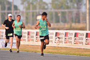 BIB: 50250, 51818, 51930, 200
                            <button type="button" onclick="openModal(10546871)" class="btn btn-primary btn-sm float-right btn-popup" data-toggle="modal" data-target=".modal-high-quality">
                        <i class="fas fa-shopping-cart"></i> Add to Cart
                    </button>
                                            <button type="button" onclick="isThisMe(10546871, true)" class="btn btn-success btn-sm float-right btn-popup btn-isme hidden" data-toggle="tooltip" data-placement="bottom" title="นี่คือรูปของคุณใช่ไหม คลิกที่นี่เพื่อเอาเข้าอัลบั้ม">
                        <i class="fas fa-plus"></i> Add to album
                    </button>
                    <button type="button" onclick="isThisMe(10546871, false)" class="btn btn-warning btn-sm float-right btn-popup btn-isnotme hidden">
                        <i class="fas fa-ban"></i> Remove from album
                    </button>