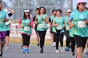 BIB: 781, 3226, 113, 5260, 52606, 510, 53183
                            <button type="button" onclick="openModal(12235216)" class="btn btn-primary btn-sm float-right btn-popup" data-toggle="modal" data-target=".modal-high-quality">
                        <i class="fas fa-shopping-cart"></i> Add to Cart
                    </button>
                                            <button type="button" onclick="isThisMe(12235216, true)" class="btn btn-success btn-sm float-right btn-popup btn-isme hidden" data-toggle="tooltip" data-placement="bottom" title="นี่คือรูปของคุณใช่ไหม คลิกที่นี่เพื่อเอาเข้าอัลบั้ม">
                        <i class="fas fa-plus"></i> Add to album
                    </button>
                    <button type="button" onclick="isThisMe(12235216, false)" class="btn btn-warning btn-sm float-right btn-popup btn-isnotme hidden">
                        <i class="fas fa-ban"></i> Remove from album
                    </button>