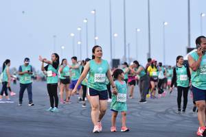 BIB: 504, 50877, 50511
                            <button type="button" onclick="openModal(12310315)" class="btn btn-primary btn-sm float-right btn-popup" data-toggle="modal" data-target=".modal-high-quality">
                        <i class="fas fa-shopping-cart"></i> Add to Cart
                    </button>
                                            <button type="button" onclick="isThisMe(12310315, true)" class="btn btn-success btn-sm float-right btn-popup btn-isme hidden" data-toggle="tooltip" data-placement="bottom" title="นี่คือรูปของคุณใช่ไหม คลิกที่นี่เพื่อเอาเข้าอัลบั้ม">
                        <i class="fas fa-plus"></i> Add to album
                    </button>
                    <button type="button" onclick="isThisMe(12310315, false)" class="btn btn-warning btn-sm float-right btn-popup btn-isnotme hidden">
                        <i class="fas fa-ban"></i> Remove from album
                    </button>