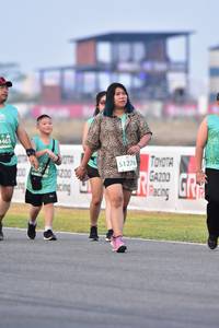 BIB: 0465, 51276, 800
                            <button type="button" onclick="openModal(12227594)" class="btn btn-primary btn-sm float-right btn-popup" data-toggle="modal" data-target=".modal-high-quality">
                        <i class="fas fa-shopping-cart"></i> Add to Cart
                    </button>
                                            <button type="button" onclick="isThisMe(12227594, true)" class="btn btn-success btn-sm float-right btn-popup btn-isme hidden" data-toggle="tooltip" data-placement="bottom" title="นี่คือรูปของคุณใช่ไหม คลิกที่นี่เพื่อเอาเข้าอัลบั้ม">
                        <i class="fas fa-plus"></i> Add to album
                    </button>
                    <button type="button" onclick="isThisMe(12227594, false)" class="btn btn-warning btn-sm float-right btn-popup btn-isnotme hidden">
                        <i class="fas fa-ban"></i> Remove from album
                    </button>