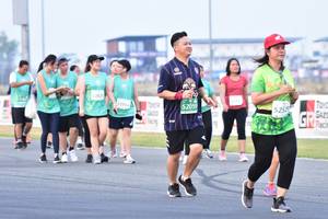 BIB: 5252, 52059, 2954, 
                            <button type="button" onclick="openModal(12318157)" class="btn btn-primary btn-sm float-right btn-popup" data-toggle="modal" data-target=".modal-high-quality">
                        <i class="fas fa-shopping-cart"></i> Add to Cart
                    </button>
                                            <button type="button" onclick="isThisMe(12318157, true)" class="btn btn-success btn-sm float-right btn-popup btn-isme hidden" data-toggle="tooltip" data-placement="bottom" title="นี่คือรูปของคุณใช่ไหม คลิกที่นี่เพื่อเอาเข้าอัลบั้ม">
                        <i class="fas fa-plus"></i> Add to album
                    </button>
                    <button type="button" onclick="isThisMe(12318157, false)" class="btn btn-warning btn-sm float-right btn-popup btn-isnotme hidden">
                        <i class="fas fa-ban"></i> Remove from album
                    </button>