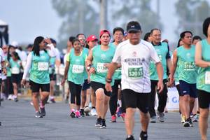 BIB: 51867, 5130, 53275, 52465, 52035
                            <button type="button" onclick="openModal(12267527)" class="btn btn-primary btn-sm float-right btn-popup" data-toggle="modal" data-target=".modal-high-quality">
                        <i class="fas fa-shopping-cart"></i> Add to Cart
                    </button>
                                            <button type="button" onclick="isThisMe(12267527, true)" class="btn btn-success btn-sm float-right btn-popup btn-isme hidden" data-toggle="tooltip" data-placement="bottom" title="นี่คือรูปของคุณใช่ไหม คลิกที่นี่เพื่อเอาเข้าอัลบั้ม">
                        <i class="fas fa-plus"></i> Add to album
                    </button>
                    <button type="button" onclick="isThisMe(12267527, false)" class="btn btn-warning btn-sm float-right btn-popup btn-isnotme hidden">
                        <i class="fas fa-ban"></i> Remove from album
                    </button>