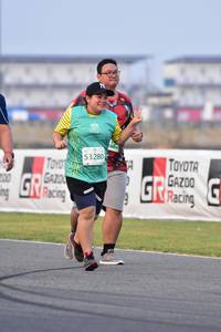 BIB: 53280, 200
                            <button type="button" onclick="openModal(12211295)" class="btn btn-primary btn-sm float-right btn-popup" data-toggle="modal" data-target=".modal-high-quality">
                        <i class="fas fa-shopping-cart"></i> Add to Cart
                    </button>
                                            <button type="button" onclick="isThisMe(12211295, true)" class="btn btn-success btn-sm float-right btn-popup btn-isme hidden" data-toggle="tooltip" data-placement="bottom" title="นี่คือรูปของคุณใช่ไหม คลิกที่นี่เพื่อเอาเข้าอัลบั้ม">
                        <i class="fas fa-plus"></i> Add to album
                    </button>
                    <button type="button" onclick="isThisMe(12211295, false)" class="btn btn-warning btn-sm float-right btn-popup btn-isnotme hidden">
                        <i class="fas fa-ban"></i> Remove from album
                    </button>