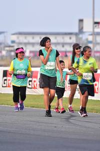 BIB: 52863, 52273, 51512
                            <button type="button" onclick="openModal(12135835)" class="btn btn-primary btn-sm float-right btn-popup" data-toggle="modal" data-target=".modal-high-quality">
                        <i class="fas fa-shopping-cart"></i> Add to Cart
                    </button>
                                            <button type="button" onclick="isThisMe(12135835, true)" class="btn btn-success btn-sm float-right btn-popup btn-isme hidden" data-toggle="tooltip" data-placement="bottom" title="นี่คือรูปของคุณใช่ไหม คลิกที่นี่เพื่อเอาเข้าอัลบั้ม">
                        <i class="fas fa-plus"></i> Add to album
                    </button>
                    <button type="button" onclick="isThisMe(12135835, false)" class="btn btn-warning btn-sm float-right btn-popup btn-isnotme hidden">
                        <i class="fas fa-ban"></i> Remove from album
                    </button>