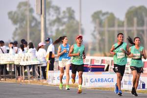 BIB: 52994, 50930, 1585, 1175
                            <button type="button" onclick="openModal(10546623)" class="btn btn-primary btn-sm float-right btn-popup" data-toggle="modal" data-target=".modal-high-quality">
                        <i class="fas fa-shopping-cart"></i> Add to Cart
                    </button>
                                            <button type="button" onclick="isThisMe(10546623, true)" class="btn btn-success btn-sm float-right btn-popup btn-isme hidden" data-toggle="tooltip" data-placement="bottom" title="นี่คือรูปของคุณใช่ไหม คลิกที่นี่เพื่อเอาเข้าอัลบั้ม">
                        <i class="fas fa-plus"></i> Add to album
                    </button>
                    <button type="button" onclick="isThisMe(10546623, false)" class="btn btn-warning btn-sm float-right btn-popup btn-isnotme hidden">
                        <i class="fas fa-ban"></i> Remove from album
                    </button>