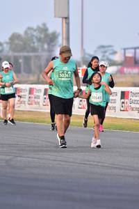 BIB: 50261, 0543, 200
                            <button type="button" onclick="openModal(12139600)" class="btn btn-primary btn-sm float-right btn-popup" data-toggle="modal" data-target=".modal-high-quality">
                        <i class="fas fa-shopping-cart"></i> Add to Cart
                    </button>
                                            <button type="button" onclick="isThisMe(12139600, true)" class="btn btn-success btn-sm float-right btn-popup btn-isme hidden" data-toggle="tooltip" data-placement="bottom" title="นี่คือรูปของคุณใช่ไหม คลิกที่นี่เพื่อเอาเข้าอัลบั้ม">
                        <i class="fas fa-plus"></i> Add to album
                    </button>
                    <button type="button" onclick="isThisMe(12139600, false)" class="btn btn-warning btn-sm float-right btn-popup btn-isnotme hidden">
                        <i class="fas fa-ban"></i> Remove from album
                    </button>