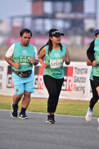 BIB: 51952, 52519
                            <button type="button" onclick="openModal(12164968)" class="btn btn-primary btn-sm float-right btn-popup" data-toggle="modal" data-target=".modal-high-quality">
                        <i class="fas fa-shopping-cart"></i> Add to Cart
                    </button>
                                            <button type="button" onclick="isThisMe(12164968, true)" class="btn btn-success btn-sm float-right btn-popup btn-isme hidden" data-toggle="tooltip" data-placement="bottom" title="นี่คือรูปของคุณใช่ไหม คลิกที่นี่เพื่อเอาเข้าอัลบั้ม">
                        <i class="fas fa-plus"></i> Add to album
                    </button>
                    <button type="button" onclick="isThisMe(12164968, false)" class="btn btn-warning btn-sm float-right btn-popup btn-isnotme hidden">
                        <i class="fas fa-ban"></i> Remove from album
                    </button>