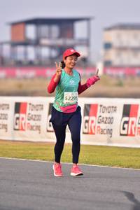 BIB: 52295, 200
                            <button type="button" onclick="openModal(10551949)" class="btn btn-primary btn-sm float-right btn-popup" data-toggle="modal" data-target=".modal-high-quality">
                        <i class="fas fa-shopping-cart"></i> Add to Cart
                    </button>
                                            <button type="button" onclick="isThisMe(10551949, true)" class="btn btn-success btn-sm float-right btn-popup btn-isme hidden" data-toggle="tooltip" data-placement="bottom" title="นี่คือรูปของคุณใช่ไหม คลิกที่นี่เพื่อเอาเข้าอัลบั้ม">
                        <i class="fas fa-plus"></i> Add to album
                    </button>
                    <button type="button" onclick="isThisMe(10551949, false)" class="btn btn-warning btn-sm float-right btn-popup btn-isnotme hidden">
                        <i class="fas fa-ban"></i> Remove from album
                    </button>