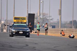 BIB: 1649, 02152
                            <button type="button" onclick="openModal(10546223)" class="btn btn-primary btn-sm float-right btn-popup" data-toggle="modal" data-target=".modal-high-quality">
                        <i class="fas fa-shopping-cart"></i> Add to Cart
                    </button>
                                            <button type="button" onclick="isThisMe(10546223, true)" class="btn btn-success btn-sm float-right btn-popup btn-isme hidden" data-toggle="tooltip" data-placement="bottom" title="นี่คือรูปของคุณใช่ไหม คลิกที่นี่เพื่อเอาเข้าอัลบั้ม">
                        <i class="fas fa-plus"></i> Add to album
                    </button>
                    <button type="button" onclick="isThisMe(10546223, false)" class="btn btn-warning btn-sm float-right btn-popup btn-isnotme hidden">
                        <i class="fas fa-ban"></i> Remove from album
                    </button>