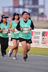 BIB: 53104, 52519, 2382
                            <button type="button" onclick="openModal(12164257)" class="btn btn-primary btn-sm float-right btn-popup" data-toggle="modal" data-target=".modal-high-quality">
                        <i class="fas fa-shopping-cart"></i> Add to Cart
                    </button>
                                            <button type="button" onclick="isThisMe(12164257, true)" class="btn btn-success btn-sm float-right btn-popup btn-isme hidden" data-toggle="tooltip" data-placement="bottom" title="นี่คือรูปของคุณใช่ไหม คลิกที่นี่เพื่อเอาเข้าอัลบั้ม">
                        <i class="fas fa-plus"></i> Add to album
                    </button>
                    <button type="button" onclick="isThisMe(12164257, false)" class="btn btn-warning btn-sm float-right btn-popup btn-isnotme hidden">
                        <i class="fas fa-ban"></i> Remove from album
                    </button>