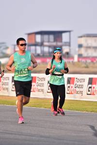 BIB: 51761
                            <button type="button" onclick="openModal(10550954)" class="btn btn-primary btn-sm float-right btn-popup" data-toggle="modal" data-target=".modal-high-quality">
                        <i class="fas fa-shopping-cart"></i> Add to Cart
                    </button>
                                            <button type="button" onclick="isThisMe(10550954, true)" class="btn btn-success btn-sm float-right btn-popup btn-isme hidden" data-toggle="tooltip" data-placement="bottom" title="นี่คือรูปของคุณใช่ไหม คลิกที่นี่เพื่อเอาเข้าอัลบั้ม">
                        <i class="fas fa-plus"></i> Add to album
                    </button>
                    <button type="button" onclick="isThisMe(10550954, false)" class="btn btn-warning btn-sm float-right btn-popup btn-isnotme hidden">
                        <i class="fas fa-ban"></i> Remove from album
                    </button>