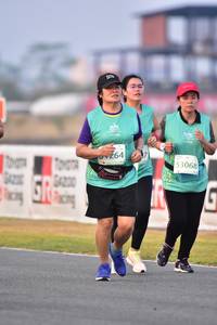 BIB: 264, 200, 53068
                            <button type="button" onclick="openModal(12115393)" class="btn btn-primary btn-sm float-right btn-popup" data-toggle="modal" data-target=".modal-high-quality">
                        <i class="fas fa-shopping-cart"></i> Add to Cart
                    </button>
                                            <button type="button" onclick="isThisMe(12115393, true)" class="btn btn-success btn-sm float-right btn-popup btn-isme hidden" data-toggle="tooltip" data-placement="bottom" title="นี่คือรูปของคุณใช่ไหม คลิกที่นี่เพื่อเอาเข้าอัลบั้ม">
                        <i class="fas fa-plus"></i> Add to album
                    </button>
                    <button type="button" onclick="isThisMe(12115393, false)" class="btn btn-warning btn-sm float-right btn-popup btn-isnotme hidden">
                        <i class="fas fa-ban"></i> Remove from album
                    </button>