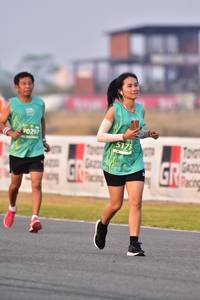 BIB: 70297, 5173
                            <button type="button" onclick="openModal(10556053)" class="btn btn-primary btn-sm float-right btn-popup" data-toggle="modal" data-target=".modal-high-quality">
                        <i class="fas fa-shopping-cart"></i> Add to Cart
                    </button>
                                            <button type="button" onclick="isThisMe(10556053, true)" class="btn btn-success btn-sm float-right btn-popup btn-isme hidden" data-toggle="tooltip" data-placement="bottom" title="นี่คือรูปของคุณใช่ไหม คลิกที่นี่เพื่อเอาเข้าอัลบั้ม">
                        <i class="fas fa-plus"></i> Add to album
                    </button>
                    <button type="button" onclick="isThisMe(10556053, false)" class="btn btn-warning btn-sm float-right btn-popup btn-isnotme hidden">
                        <i class="fas fa-ban"></i> Remove from album
                    </button>