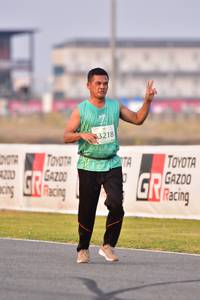 BIB: 3218, 200
                            <button type="button" onclick="openModal(10551943)" class="btn btn-primary btn-sm float-right btn-popup" data-toggle="modal" data-target=".modal-high-quality">
                        <i class="fas fa-shopping-cart"></i> Add to Cart
                    </button>
                                            <button type="button" onclick="isThisMe(10551943, true)" class="btn btn-success btn-sm float-right btn-popup btn-isme hidden" data-toggle="tooltip" data-placement="bottom" title="นี่คือรูปของคุณใช่ไหม คลิกที่นี่เพื่อเอาเข้าอัลบั้ม">
                        <i class="fas fa-plus"></i> Add to album
                    </button>
                    <button type="button" onclick="isThisMe(10551943, false)" class="btn btn-warning btn-sm float-right btn-popup btn-isnotme hidden">
                        <i class="fas fa-ban"></i> Remove from album
                    </button>