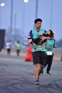 BIB: 52022
                            <button type="button" onclick="openModal(12532073)" class="btn btn-primary btn-sm float-right btn-popup" data-toggle="modal" data-target=".modal-high-quality">
                        <i class="fas fa-shopping-cart"></i> Add to Cart
                    </button>
                                            <button type="button" onclick="isThisMe(12532073, true)" class="btn btn-success btn-sm float-right btn-popup btn-isme hidden" data-toggle="tooltip" data-placement="bottom" title="นี่คือรูปของคุณใช่ไหม คลิกที่นี่เพื่อเอาเข้าอัลบั้ม">
                        <i class="fas fa-plus"></i> Add to album
                    </button>
                    <button type="button" onclick="isThisMe(12532073, false)" class="btn btn-warning btn-sm float-right btn-popup btn-isnotme hidden">
                        <i class="fas fa-ban"></i> Remove from album
                    </button>