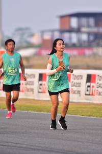 BIB: 70297, 517
                            <button type="button" onclick="openModal(10556054)" class="btn btn-primary btn-sm float-right btn-popup" data-toggle="modal" data-target=".modal-high-quality">
                        <i class="fas fa-shopping-cart"></i> Add to Cart
                    </button>
                                            <button type="button" onclick="isThisMe(10556054, true)" class="btn btn-success btn-sm float-right btn-popup btn-isme hidden" data-toggle="tooltip" data-placement="bottom" title="นี่คือรูปของคุณใช่ไหม คลิกที่นี่เพื่อเอาเข้าอัลบั้ม">
                        <i class="fas fa-plus"></i> Add to album
                    </button>
                    <button type="button" onclick="isThisMe(10556054, false)" class="btn btn-warning btn-sm float-right btn-popup btn-isnotme hidden">
                        <i class="fas fa-ban"></i> Remove from album
                    </button>