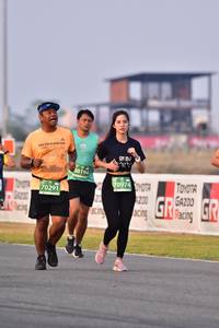 BIB: 0194, 70974, 70291
                            <button type="button" onclick="openModal(11971155)" class="btn btn-primary btn-sm float-right btn-popup" data-toggle="modal" data-target=".modal-high-quality">
                        <i class="fas fa-shopping-cart"></i> Add to Cart
                    </button>
                                            <button type="button" onclick="isThisMe(11971155, true)" class="btn btn-success btn-sm float-right btn-popup btn-isme hidden" data-toggle="tooltip" data-placement="bottom" title="นี่คือรูปของคุณใช่ไหม คลิกที่นี่เพื่อเอาเข้าอัลบั้ม">
                        <i class="fas fa-plus"></i> Add to album
                    </button>
                    <button type="button" onclick="isThisMe(11971155, false)" class="btn btn-warning btn-sm float-right btn-popup btn-isnotme hidden">
                        <i class="fas fa-ban"></i> Remove from album
                    </button>