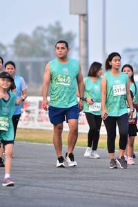 BIB: 50479, 51143, 52740
                            <button type="button" onclick="openModal(12221105)" class="btn btn-primary btn-sm float-right btn-popup" data-toggle="modal" data-target=".modal-high-quality">
                        <i class="fas fa-shopping-cart"></i> Add to Cart
                    </button>
                                            <button type="button" onclick="isThisMe(12221105, true)" class="btn btn-success btn-sm float-right btn-popup btn-isme hidden" data-toggle="tooltip" data-placement="bottom" title="นี่คือรูปของคุณใช่ไหม คลิกที่นี่เพื่อเอาเข้าอัลบั้ม">
                        <i class="fas fa-plus"></i> Add to album
                    </button>
                    <button type="button" onclick="isThisMe(12221105, false)" class="btn btn-warning btn-sm float-right btn-popup btn-isnotme hidden">
                        <i class="fas fa-ban"></i> Remove from album
                    </button>