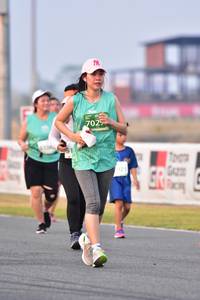 BIB: 702
                            <button type="button" onclick="openModal(12104523)" class="btn btn-primary btn-sm float-right btn-popup" data-toggle="modal" data-target=".modal-high-quality">
                        <i class="fas fa-shopping-cart"></i> Add to Cart
                    </button>
                                            <button type="button" onclick="isThisMe(12104523, true)" class="btn btn-success btn-sm float-right btn-popup btn-isme hidden" data-toggle="tooltip" data-placement="bottom" title="นี่คือรูปของคุณใช่ไหม คลิกที่นี่เพื่อเอาเข้าอัลบั้ม">
                        <i class="fas fa-plus"></i> Add to album
                    </button>
                    <button type="button" onclick="isThisMe(12104523, false)" class="btn btn-warning btn-sm float-right btn-popup btn-isnotme hidden">
                        <i class="fas fa-ban"></i> Remove from album
                    </button>