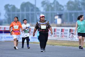 BIB: 52417, 53356, 5016
                            <button type="button" onclick="openModal(12531112)" class="btn btn-primary btn-sm float-right btn-popup" data-toggle="modal" data-target=".modal-high-quality">
                        <i class="fas fa-shopping-cart"></i> Add to Cart
                    </button>
                                            <button type="button" onclick="isThisMe(12531112, true)" class="btn btn-success btn-sm float-right btn-popup btn-isme hidden" data-toggle="tooltip" data-placement="bottom" title="นี่คือรูปของคุณใช่ไหม คลิกที่นี่เพื่อเอาเข้าอัลบั้ม">
                        <i class="fas fa-plus"></i> Add to album
                    </button>
                    <button type="button" onclick="isThisMe(12531112, false)" class="btn btn-warning btn-sm float-right btn-popup btn-isnotme hidden">
                        <i class="fas fa-ban"></i> Remove from album
                    </button>