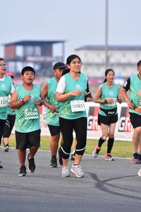 BIB: 1233, 50851, 50066
                            <button type="button" onclick="openModal(12176932)" class="btn btn-primary btn-sm float-right btn-popup" data-toggle="modal" data-target=".modal-high-quality">
                        <i class="fas fa-shopping-cart"></i> Add to Cart
                    </button>
                                            <button type="button" onclick="isThisMe(12176932, true)" class="btn btn-success btn-sm float-right btn-popup btn-isme hidden" data-toggle="tooltip" data-placement="bottom" title="นี่คือรูปของคุณใช่ไหม คลิกที่นี่เพื่อเอาเข้าอัลบั้ม">
                        <i class="fas fa-plus"></i> Add to album
                    </button>
                    <button type="button" onclick="isThisMe(12176932, false)" class="btn btn-warning btn-sm float-right btn-popup btn-isnotme hidden">
                        <i class="fas fa-ban"></i> Remove from album
                    </button>