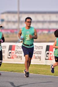 BIB: 502
                            <button type="button" onclick="openModal(10552202)" class="btn btn-primary btn-sm float-right btn-popup" data-toggle="modal" data-target=".modal-high-quality">
                        <i class="fas fa-shopping-cart"></i> Add to Cart
                    </button>
                                            <button type="button" onclick="isThisMe(10552202, true)" class="btn btn-success btn-sm float-right btn-popup btn-isme hidden" data-toggle="tooltip" data-placement="bottom" title="นี่คือรูปของคุณใช่ไหม คลิกที่นี่เพื่อเอาเข้าอัลบั้ม">
                        <i class="fas fa-plus"></i> Add to album
                    </button>
                    <button type="button" onclick="isThisMe(10552202, false)" class="btn btn-warning btn-sm float-right btn-popup btn-isnotme hidden">
                        <i class="fas fa-ban"></i> Remove from album
                    </button>