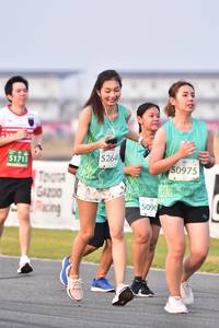 BIB: 5264, 51713, 50975, 5090
                            <button type="button" onclick="openModal(12053131)" class="btn btn-primary btn-sm float-right btn-popup" data-toggle="modal" data-target=".modal-high-quality">
                        <i class="fas fa-shopping-cart"></i> Add to Cart
                    </button>
                                            <button type="button" onclick="isThisMe(12053131, true)" class="btn btn-success btn-sm float-right btn-popup btn-isme hidden" data-toggle="tooltip" data-placement="bottom" title="นี่คือรูปของคุณใช่ไหม คลิกที่นี่เพื่อเอาเข้าอัลบั้ม">
                        <i class="fas fa-plus"></i> Add to album
                    </button>
                    <button type="button" onclick="isThisMe(12053131, false)" class="btn btn-warning btn-sm float-right btn-popup btn-isnotme hidden">
                        <i class="fas fa-ban"></i> Remove from album
                    </button>