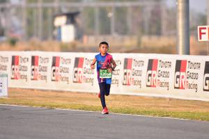 BIB: 52068
                            <button type="button" onclick="openModal(10546362)" class="btn btn-primary btn-sm float-right btn-popup" data-toggle="modal" data-target=".modal-high-quality">
                        <i class="fas fa-shopping-cart"></i> Add to Cart
                    </button>
                                            <button type="button" onclick="isThisMe(10546362, true)" class="btn btn-success btn-sm float-right btn-popup btn-isme hidden" data-toggle="tooltip" data-placement="bottom" title="นี่คือรูปของคุณใช่ไหม คลิกที่นี่เพื่อเอาเข้าอัลบั้ม">
                        <i class="fas fa-plus"></i> Add to album
                    </button>
                    <button type="button" onclick="isThisMe(10546362, false)" class="btn btn-warning btn-sm float-right btn-popup btn-isnotme hidden">
                        <i class="fas fa-ban"></i> Remove from album
                    </button>