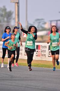 BIB: 52760, 52753, 5000, 200
                            <button type="button" onclick="openModal(10555586)" class="btn btn-primary btn-sm float-right btn-popup" data-toggle="modal" data-target=".modal-high-quality">
                        <i class="fas fa-shopping-cart"></i> Add to Cart
                    </button>
                                            <button type="button" onclick="isThisMe(10555586, true)" class="btn btn-success btn-sm float-right btn-popup btn-isme hidden" data-toggle="tooltip" data-placement="bottom" title="นี่คือรูปของคุณใช่ไหม คลิกที่นี่เพื่อเอาเข้าอัลบั้ม">
                        <i class="fas fa-plus"></i> Add to album
                    </button>
                    <button type="button" onclick="isThisMe(10555586, false)" class="btn btn-warning btn-sm float-right btn-popup btn-isnotme hidden">
                        <i class="fas fa-ban"></i> Remove from album
                    </button>