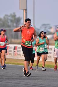 BIB: 52078, 0833, 52478
                            <button type="button" onclick="openModal(12017464)" class="btn btn-primary btn-sm float-right btn-popup" data-toggle="modal" data-target=".modal-high-quality">
                        <i class="fas fa-shopping-cart"></i> Add to Cart
                    </button>
                                            <button type="button" onclick="isThisMe(12017464, true)" class="btn btn-success btn-sm float-right btn-popup btn-isme hidden" data-toggle="tooltip" data-placement="bottom" title="นี่คือรูปของคุณใช่ไหม คลิกที่นี่เพื่อเอาเข้าอัลบั้ม">
                        <i class="fas fa-plus"></i> Add to album
                    </button>
                    <button type="button" onclick="isThisMe(12017464, false)" class="btn btn-warning btn-sm float-right btn-popup btn-isnotme hidden">
                        <i class="fas fa-ban"></i> Remove from album
                    </button>