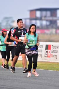 BIB: 1625, 420
                            <button type="button" onclick="openModal(12121379)" class="btn btn-primary btn-sm float-right btn-popup" data-toggle="modal" data-target=".modal-high-quality">
                        <i class="fas fa-shopping-cart"></i> Add to Cart
                    </button>
                                            <button type="button" onclick="isThisMe(12121379, true)" class="btn btn-success btn-sm float-right btn-popup btn-isme hidden" data-toggle="tooltip" data-placement="bottom" title="นี่คือรูปของคุณใช่ไหม คลิกที่นี่เพื่อเอาเข้าอัลบั้ม">
                        <i class="fas fa-plus"></i> Add to album
                    </button>
                    <button type="button" onclick="isThisMe(12121379, false)" class="btn btn-warning btn-sm float-right btn-popup btn-isnotme hidden">
                        <i class="fas fa-ban"></i> Remove from album
                    </button>