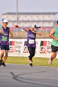 BIB: 50433, 50781
                            <button type="button" onclick="openModal(10550640)" class="btn btn-primary btn-sm float-right btn-popup" data-toggle="modal" data-target=".modal-high-quality">
                        <i class="fas fa-shopping-cart"></i> Add to Cart
                    </button>
                                            <button type="button" onclick="isThisMe(10550640, true)" class="btn btn-success btn-sm float-right btn-popup btn-isme hidden" data-toggle="tooltip" data-placement="bottom" title="นี่คือรูปของคุณใช่ไหม คลิกที่นี่เพื่อเอาเข้าอัลบั้ม">
                        <i class="fas fa-plus"></i> Add to album
                    </button>
                    <button type="button" onclick="isThisMe(10550640, false)" class="btn btn-warning btn-sm float-right btn-popup btn-isnotme hidden">
                        <i class="fas fa-ban"></i> Remove from album
                    </button>