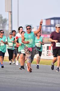 BIB: 3350, 1313, 52524, 2828, 5107, 200, 5090
                            <button type="button" onclick="openModal(12049706)" class="btn btn-primary btn-sm float-right btn-popup" data-toggle="modal" data-target=".modal-high-quality">
                        <i class="fas fa-shopping-cart"></i> Add to Cart
                    </button>
                                            <button type="button" onclick="isThisMe(12049706, true)" class="btn btn-success btn-sm float-right btn-popup btn-isme hidden" data-toggle="tooltip" data-placement="bottom" title="นี่คือรูปของคุณใช่ไหม คลิกที่นี่เพื่อเอาเข้าอัลบั้ม">
                        <i class="fas fa-plus"></i> Add to album
                    </button>
                    <button type="button" onclick="isThisMe(12049706, false)" class="btn btn-warning btn-sm float-right btn-popup btn-isnotme hidden">
                        <i class="fas fa-ban"></i> Remove from album
                    </button>