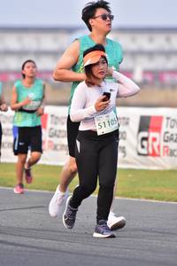 BIB: 51105
                            <button type="button" onclick="openModal(12109138)" class="btn btn-primary btn-sm float-right btn-popup" data-toggle="modal" data-target=".modal-high-quality">
                        <i class="fas fa-shopping-cart"></i> Add to Cart
                    </button>
                                            <button type="button" onclick="isThisMe(12109138, true)" class="btn btn-success btn-sm float-right btn-popup btn-isme hidden" data-toggle="tooltip" data-placement="bottom" title="นี่คือรูปของคุณใช่ไหม คลิกที่นี่เพื่อเอาเข้าอัลบั้ม">
                        <i class="fas fa-plus"></i> Add to album
                    </button>
                    <button type="button" onclick="isThisMe(12109138, false)" class="btn btn-warning btn-sm float-right btn-popup btn-isnotme hidden">
                        <i class="fas fa-ban"></i> Remove from album
                    </button>