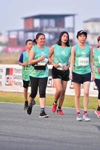 BIB: 50550, 3092, 802, 516
                            <button type="button" onclick="openModal(12095191)" class="btn btn-primary btn-sm float-right btn-popup" data-toggle="modal" data-target=".modal-high-quality">
                        <i class="fas fa-shopping-cart"></i> Add to Cart
                    </button>
                                            <button type="button" onclick="isThisMe(12095191, true)" class="btn btn-success btn-sm float-right btn-popup btn-isme hidden" data-toggle="tooltip" data-placement="bottom" title="นี่คือรูปของคุณใช่ไหม คลิกที่นี่เพื่อเอาเข้าอัลบั้ม">
                        <i class="fas fa-plus"></i> Add to album
                    </button>
                    <button type="button" onclick="isThisMe(12095191, false)" class="btn btn-warning btn-sm float-right btn-popup btn-isnotme hidden">
                        <i class="fas fa-ban"></i> Remove from album
                    </button>